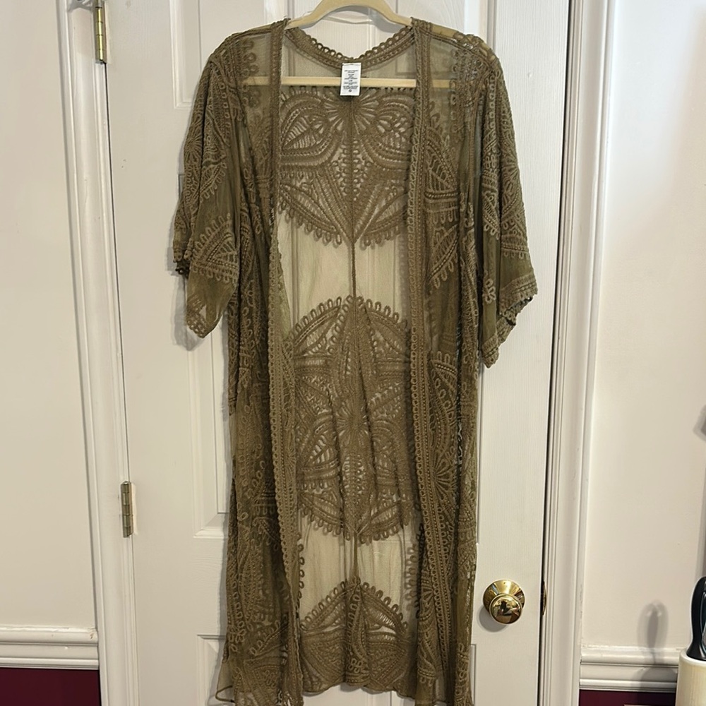 Time and Tru Women's Lace Kimono